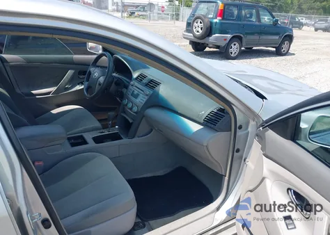 2009 Toyota Camry Le V6 from USA, damaged, VIN 4T1BK46K49U578171